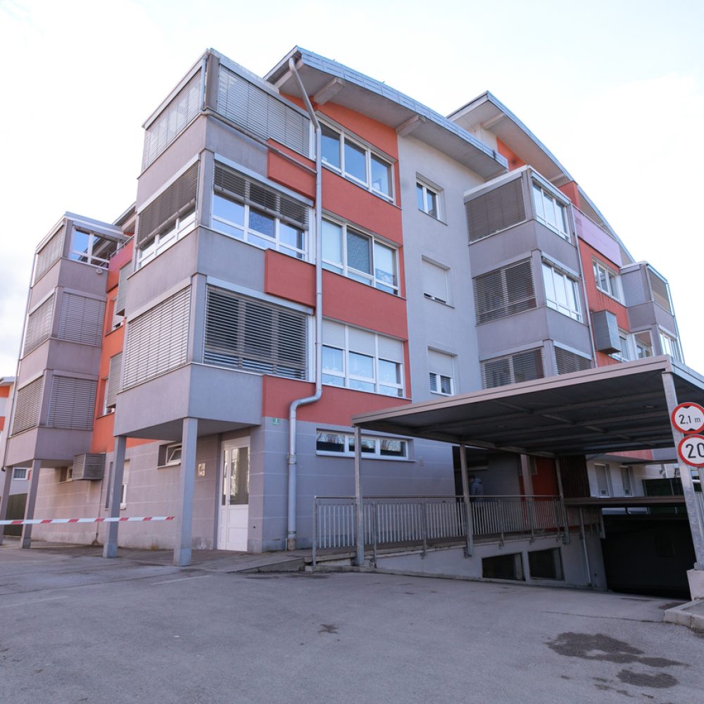Stanovanjski blok - Marinovševa cesta 3
Ljubljana, 12.02.2022 
Foto: Aleš Beno